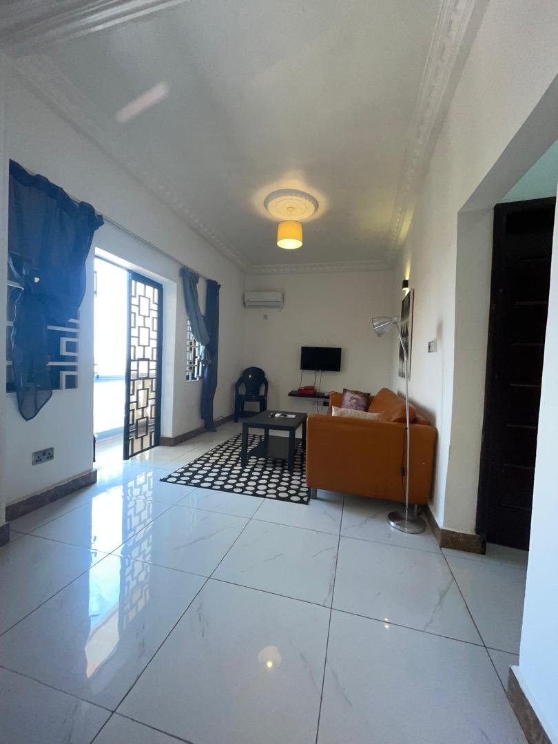 Serviced apartment at Belvoir with living room and marble floors